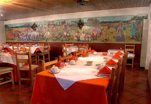 Plaza Mexicana Margarita'S Creel Exterior foto